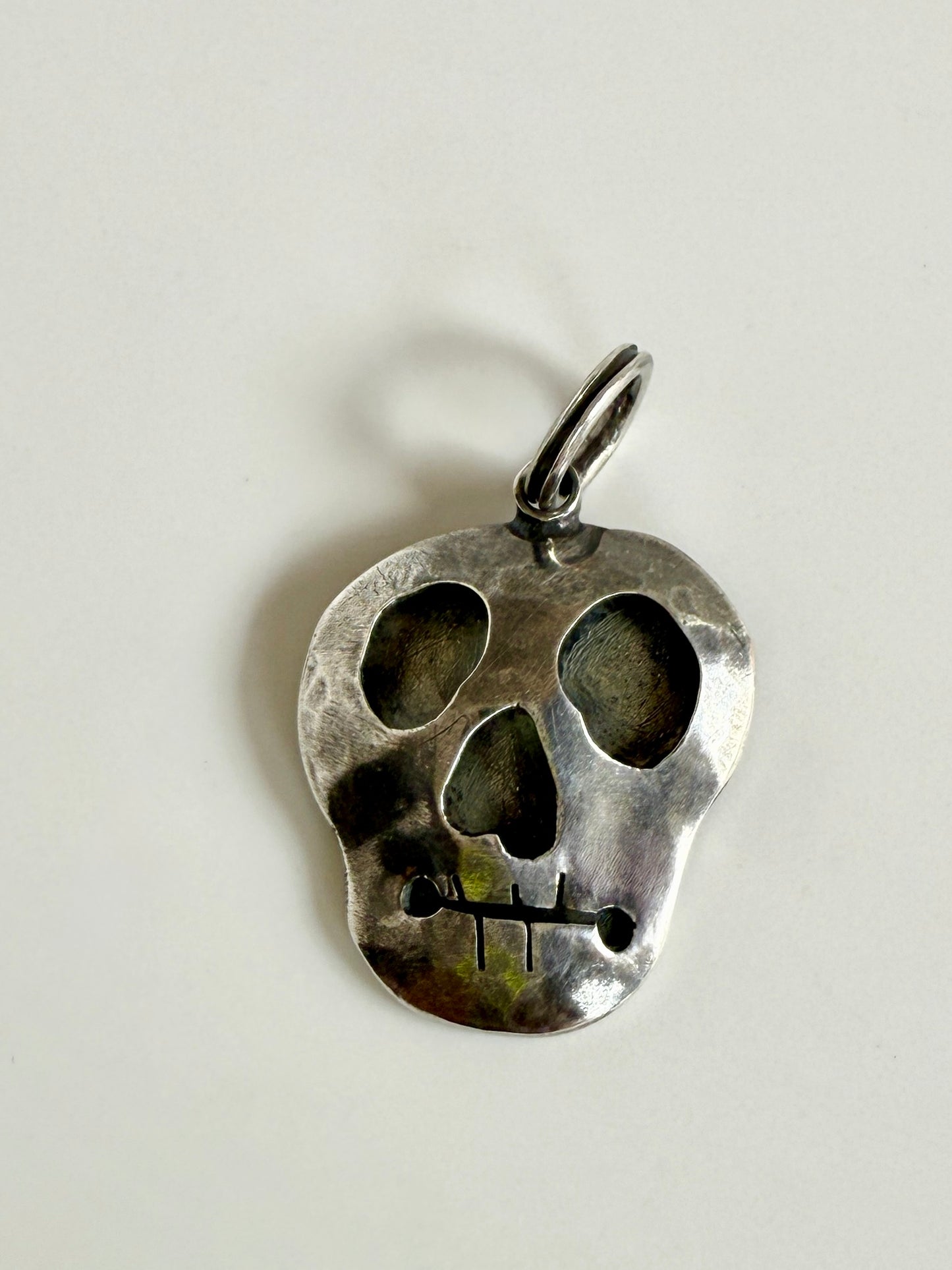 Skull charm