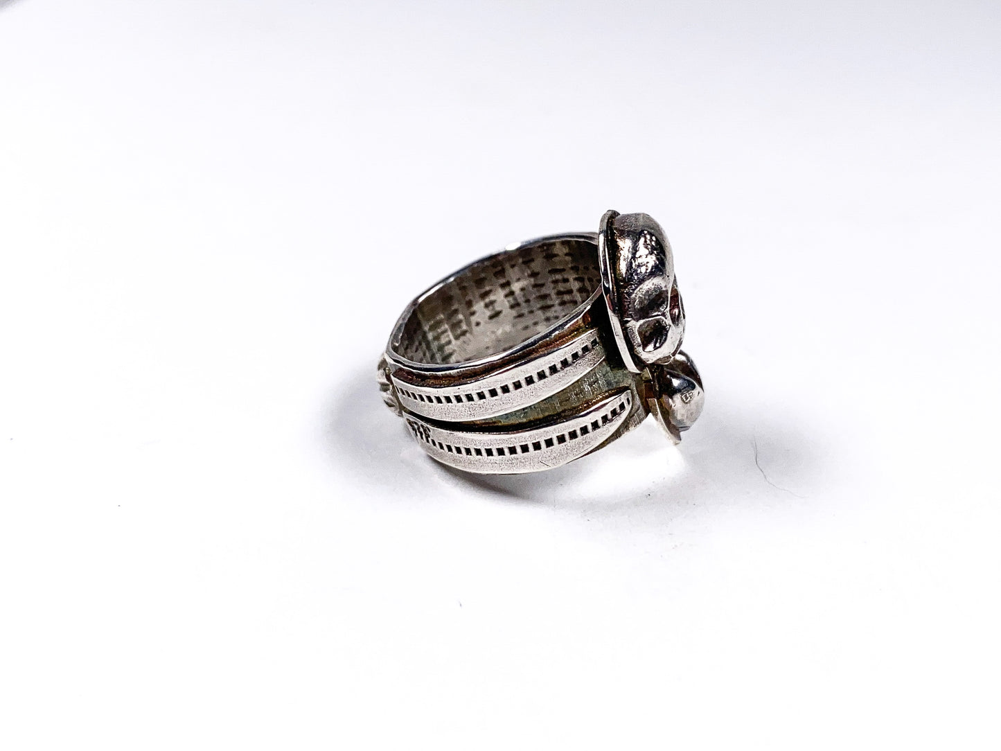 Skull and Heart ring